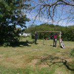 emplacement avec équipement site surf qui sèche